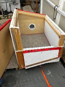 New Insulated Dog House - Photo 4