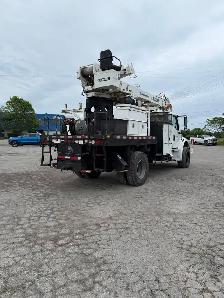 2016 Freightliner M2-106 Terex C4047 Digger Derrick - Photo 3