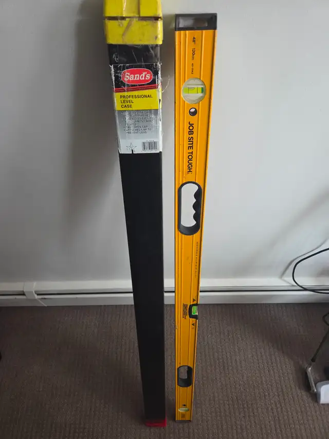 Johnson Contractor Aluminum Level
