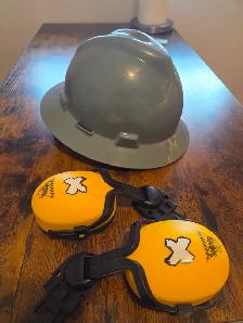 MSA Full Brim Hard Hat NEW - Photo 4