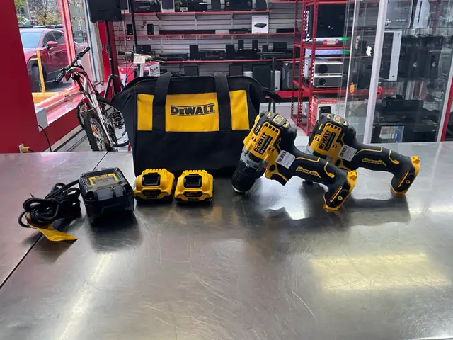 Kit Dewalt