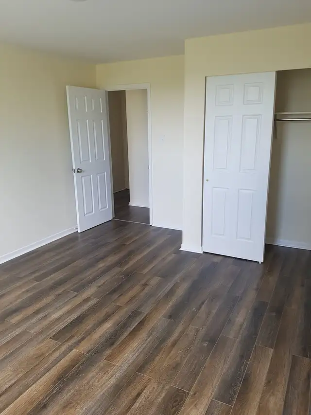 291 Main Ave Apt 19 (Dec 15) - Heat/Water & Pkg Incl!
