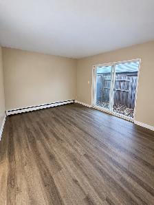 Large 2 Bedroom Townhouse on Lyndoch St, Corunna - Photo 5