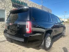 2018 GMC Yukon XL 4WD 4dr SLE 5.3L 8 PASSENGER - Photo 4