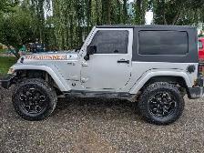 Jeep Wrangler Sahara - Photo 2