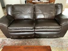 LA-Z-BOY Genuine Leather Reclining Sofa/Couch like New
