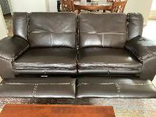 LA-Z-BOY Genuine Leather Reclining Sofa/Couch like New - Photo 3