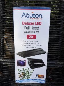 Aqueon Deluxe LED Full Hood 20 inch Aquarium Light - New