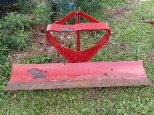 Three-Point Hitch Rear Grader Blade - Photo 7