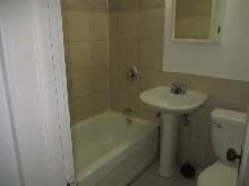 Vanier close to Beechwood Avenue - Photo 6