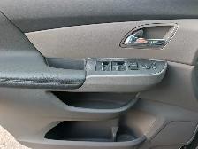 2015 Honda Odyssey LX • Backup Camera Bluetooth - Photo 17