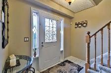 Spacious 4 Bedroom detached home in Williams Pkwy & 410 Brampton - Photo 3
