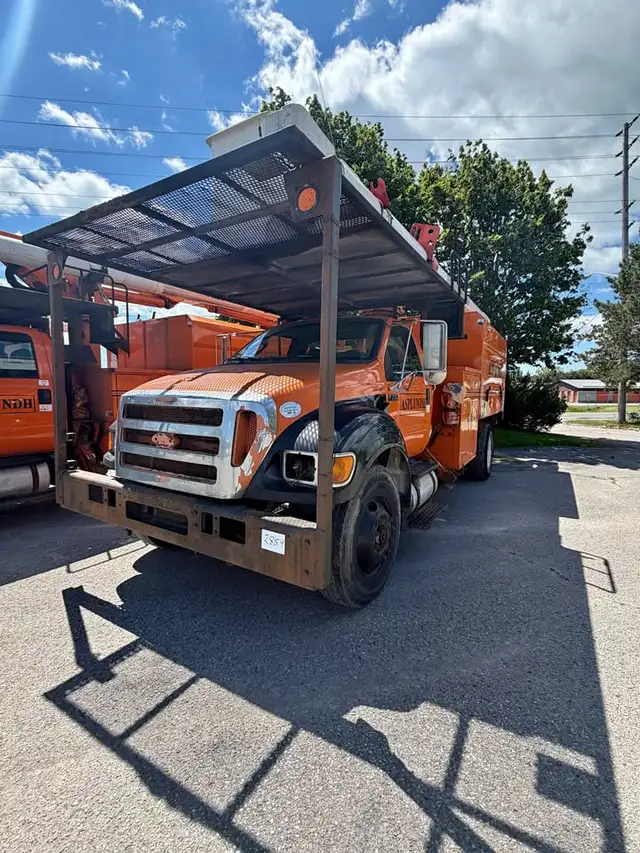 2015 Ford F750 Altec LR756 Bucket Truck