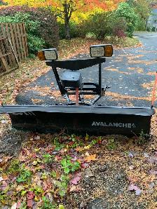 DK2 - AVAL8219 ELT universal truck mount plow/ wireless remot - Photo 2