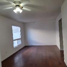 Square One 4 Bedroom House for Rent Mavis and 403 - Photo 2