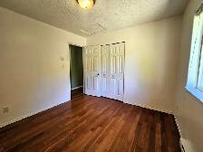 Spacious Upper 3 Bedroom, 2 Bathroom suite in Broomhill, Sooke - Photo 6