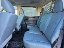 2016 Ram 5500 ST / 6X6 / FLAT BED / CREW CAB / DIESEL 6.7L CUMMI - Photo 24