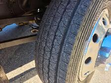 2016 Ram 5500 ST / 6X6 / FLAT BED / CREW CAB / DIESEL 6.7L CUMMI - Photo 27