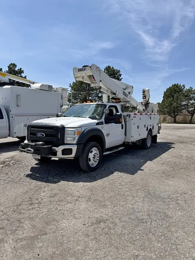 2016 Ford F550 Versalift VST47I Bucket Truck