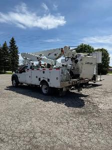 2016 Ford F550 Versalift VST47I Bucket Truck - Photo 4