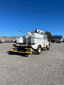 2016 Freightliner M2 106 Terex LT40 Bucket Truck - Photo 3