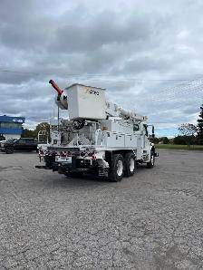 2015 Freightliner M2 106 Altec AM855 Bucket Truck - Photo 3