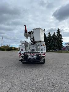2015 Freightliner M2 106 Altec AM855 Bucket Truck - Photo 4