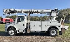 2019 Freightliner DM47 Digger With Pin On Bucket
