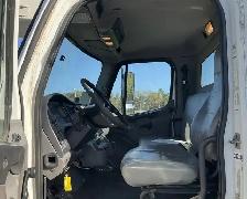 2019 Freightliner DM47 Digger With Pin On Bucket - Photo 3