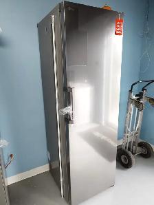 LG '24' Stainless Steel Column Refrigerator on Sale‼️ - Photo 2
