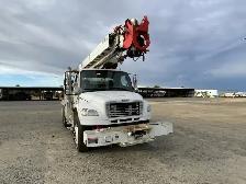 2017 Freightliner Altec DM47 Dual Stand Up Controls Digger - Photo 6