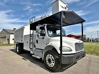 2016 Freightliner M2-106 Altec LR760 Bucket Truck