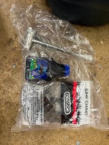 BRAND NEW CHAIN SAW - Photo 4