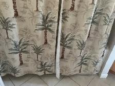 cadre avec palmiers  avec rideaux de douche - Photo 2