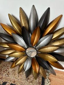 well decorated piece - Photo 2