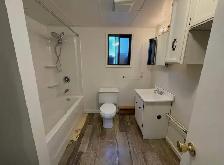2 Bedroom, 1 Bathroom Suite. - Photo 3