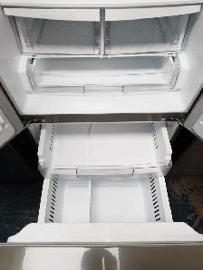LG '30' Stainless Steel French Door Fridge on Sale‼️ - Photo 8