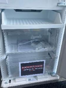 NEW 21.26" Moffat Panel Ready Bottom Freezer Fridge (8.76 Cu.Ft) - Photo 6
