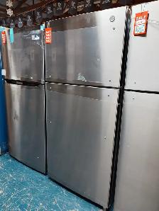 GE '30' Stainless Steel Top Freezer Bottom Fridge on Sale‼️ - Photo 3