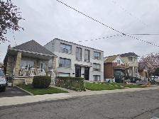 Spacious 3-Bedroom Apartment near KeelesDale Station