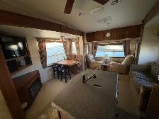 2012 HIGHLAND OPEN RANGE 375BHS,  SPACIOUS, LIXURIOUS. - Photo 19