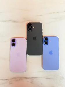 (Used) - Apple  IPhone 17 256GB Unlocked