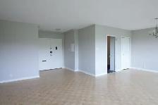 spacious 2bed,2bath condo for rent, Westmount adj. - ID 3089 - Photo 4