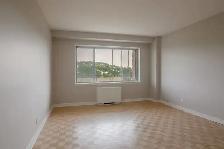 spacious 2bed,2bath condo for rent, Westmount adj. - ID 3089 - Photo 6