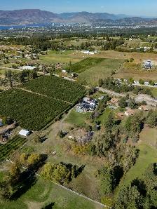 Gated 5.5-Acre SE Kelowna Estate with Pool, Shop & Legal Suite - Photo 4