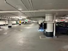 Parking Downtown - Adelaide & Spadina