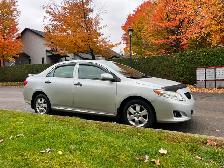 Toyota Corolla 2010 Automatique  très propre - Photo 10