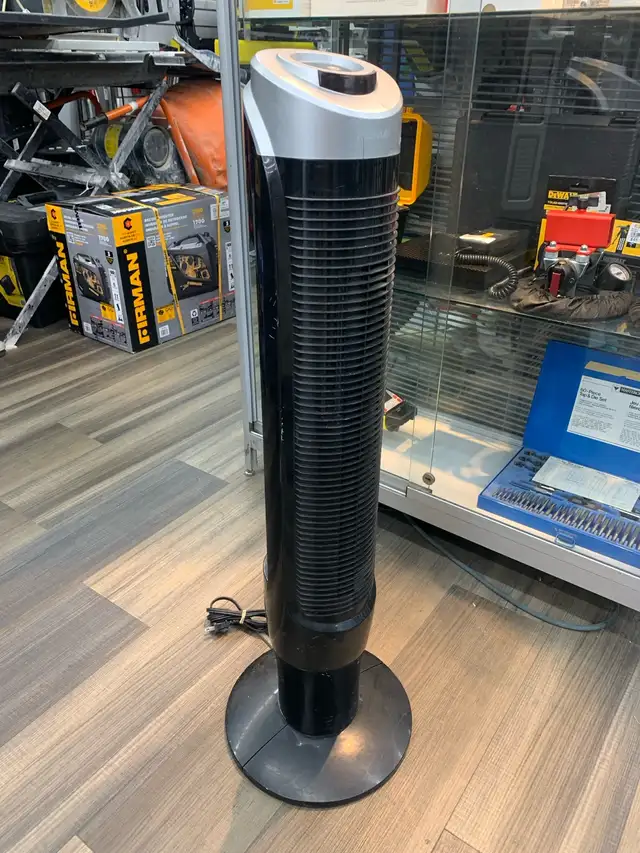 Noma Pillar Fan