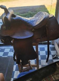 WESTERN SADDLE