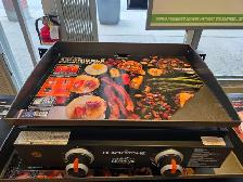 NEW Blackstone Adventure Ready 22' Tabletop Griddle – $265